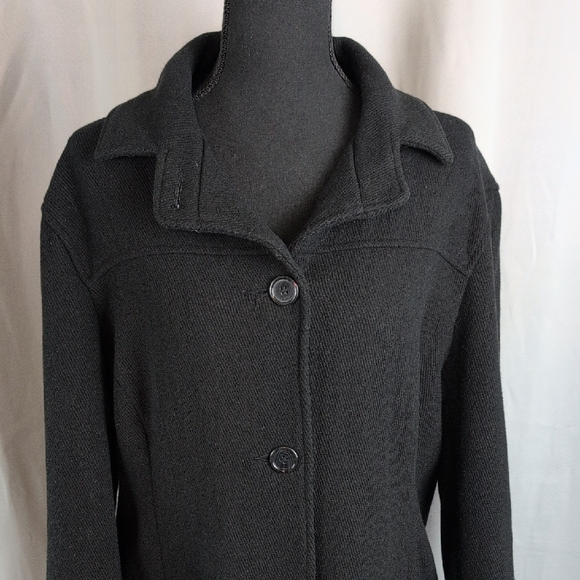 GAP Elegant Black Pea Coat for Women - Picture 5 of 8